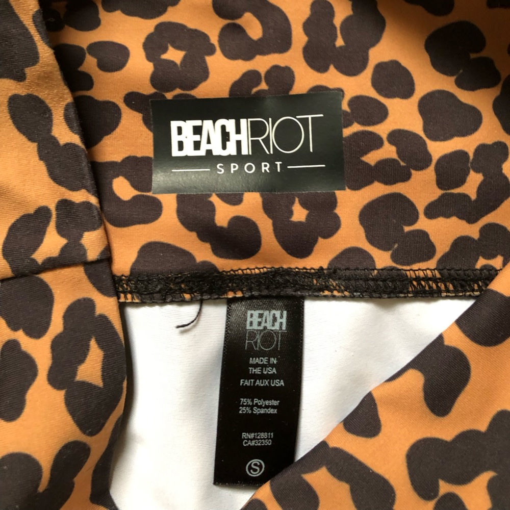 Beach Riot High Waisted Leggings - Picture 2 of 4